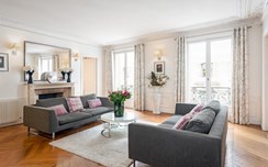 Saint-Germain Luxury Three Bedroom